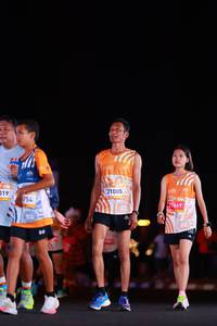 BIB: 319, 754, 100, 21085, 27669
                            <button type="button" onclick="openModal(22939680)" class="btn btn-primary btn-sm float-right btn-popup" data-toggle="modal" data-target=".modal-high-quality">
                        <i class="fas fa-shopping-cart"></i> Add to Cart
                    </button>
                                            <button type="button" onclick="isThisMe(22939680, true)" class="btn btn-success btn-sm float-right btn-popup btn-isme hidden" data-toggle="tooltip" data-placement="bottom" title="นี่คือรูปของคุณใช่ไหม คลิกที่นี่เพื่อเอาเข้าอัลบั้ม">
                        <i class="fas fa-plus"></i> Add to album
                    </button>
                    <button type="button" onclick="isThisMe(22939680, false)" class="btn btn-warning btn-sm float-right btn-popup btn-isnotme hidden">
                        <i class="fas fa-ban"></i> Remove from album
                    </button>